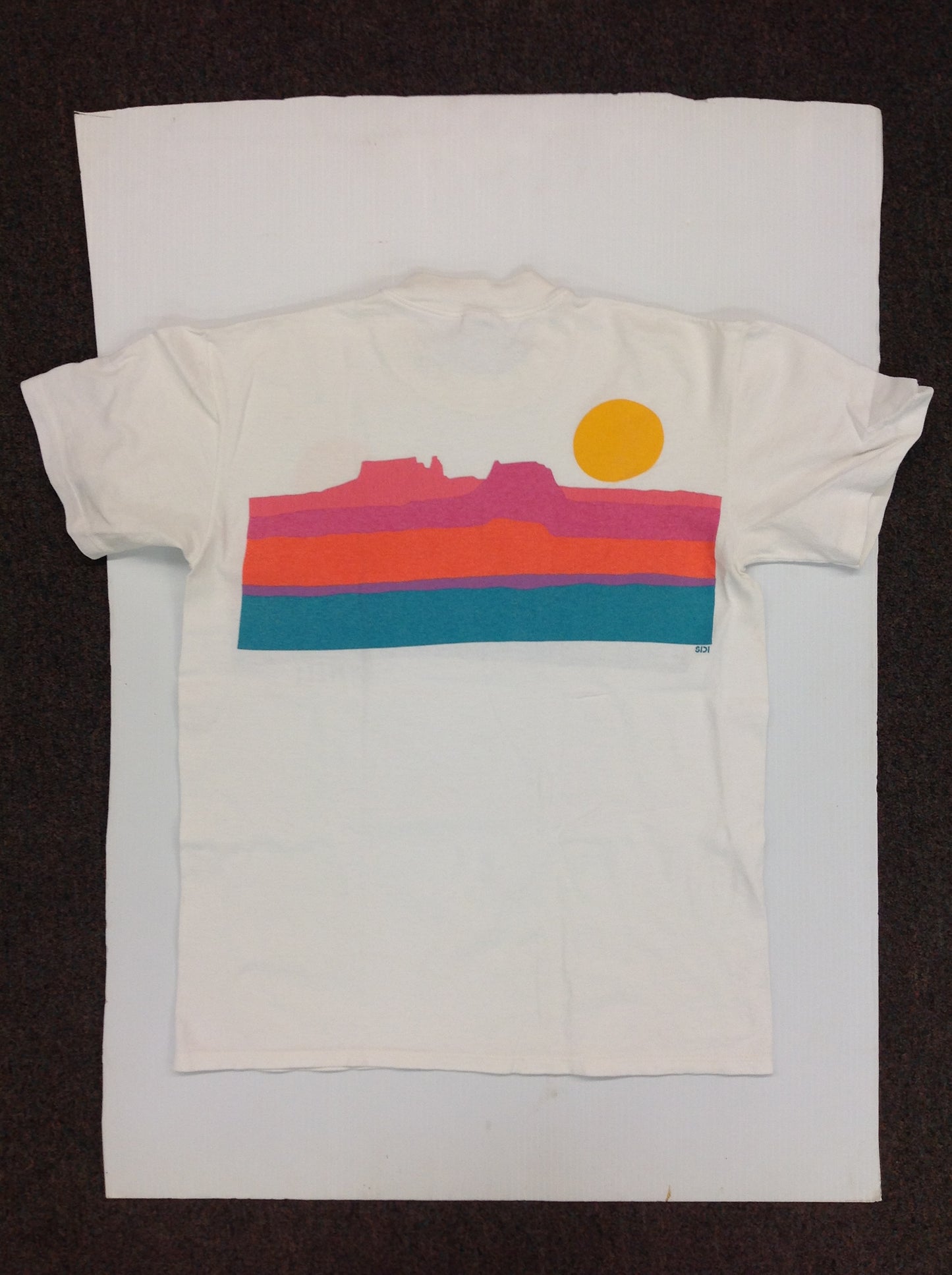 Vintage Stedman Super Hi-Cru Men's Medium (38-40) White Short Sleeve Souvenir T-Shirt Pastel Sunset Lake Powell Utah Arizona