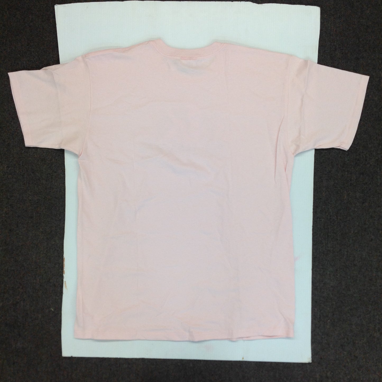 Large Disney Store Pink T-Shirt Glittery TinkerBell I'm Famous in Neverland New with Tag