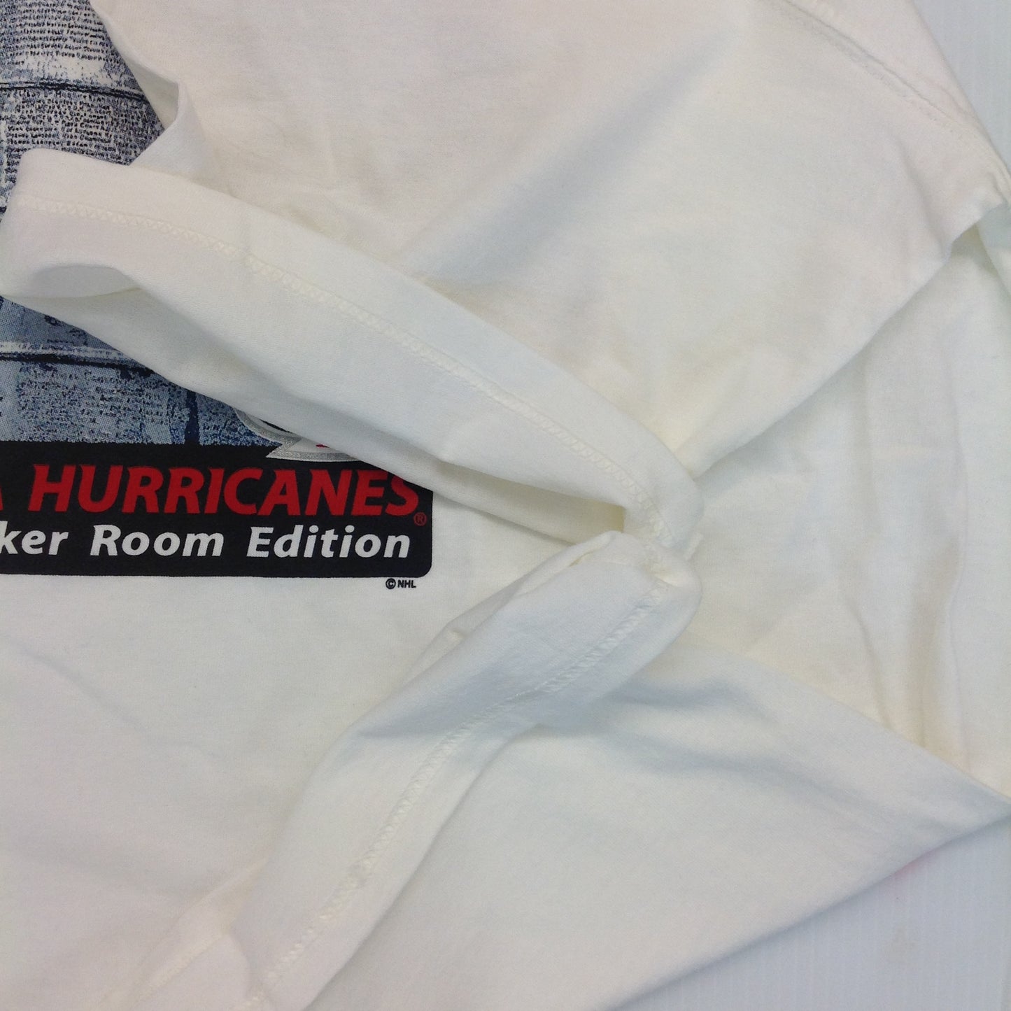 2006 Carolina Hurricanes Eastern Western NHL Stanley Cup Champions Official Locker Room Edition White 2XL T-Shirt