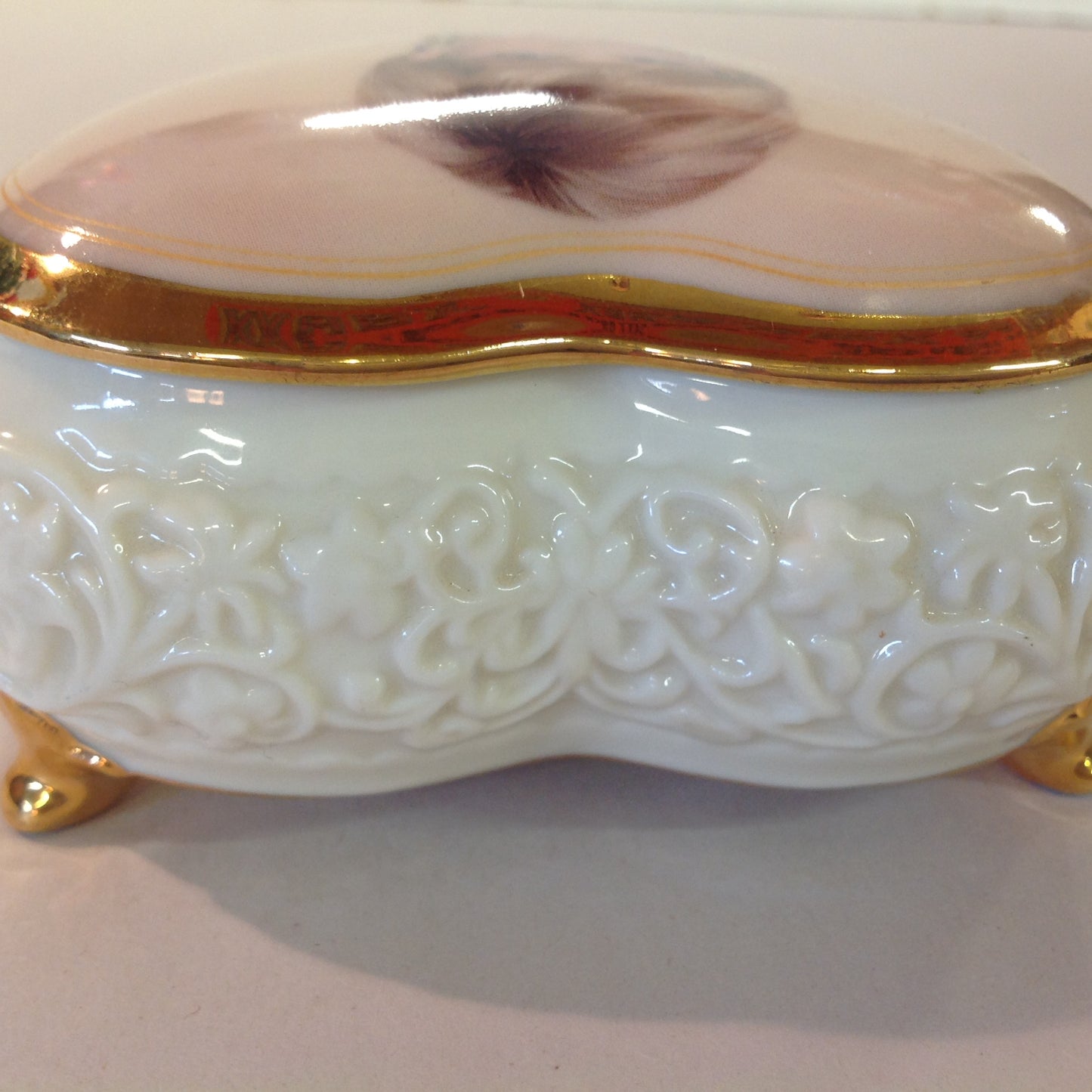 Vintage 1999 Sankyo Princess Diana Music Box Collection A0217 A Lasting Tribute Eighth Issue