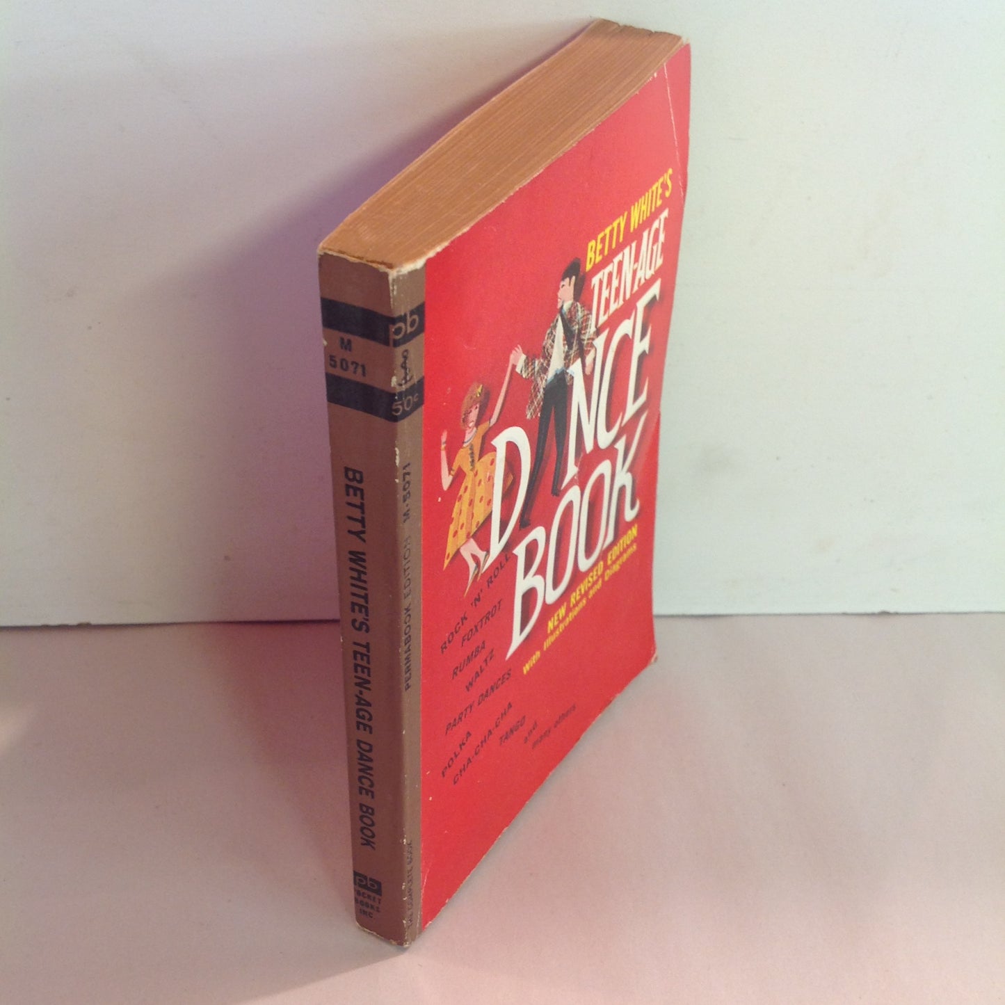 Vintage 1963 Mass Market Paperback Betty White's Teen-Age Dance Book New Revised Ed