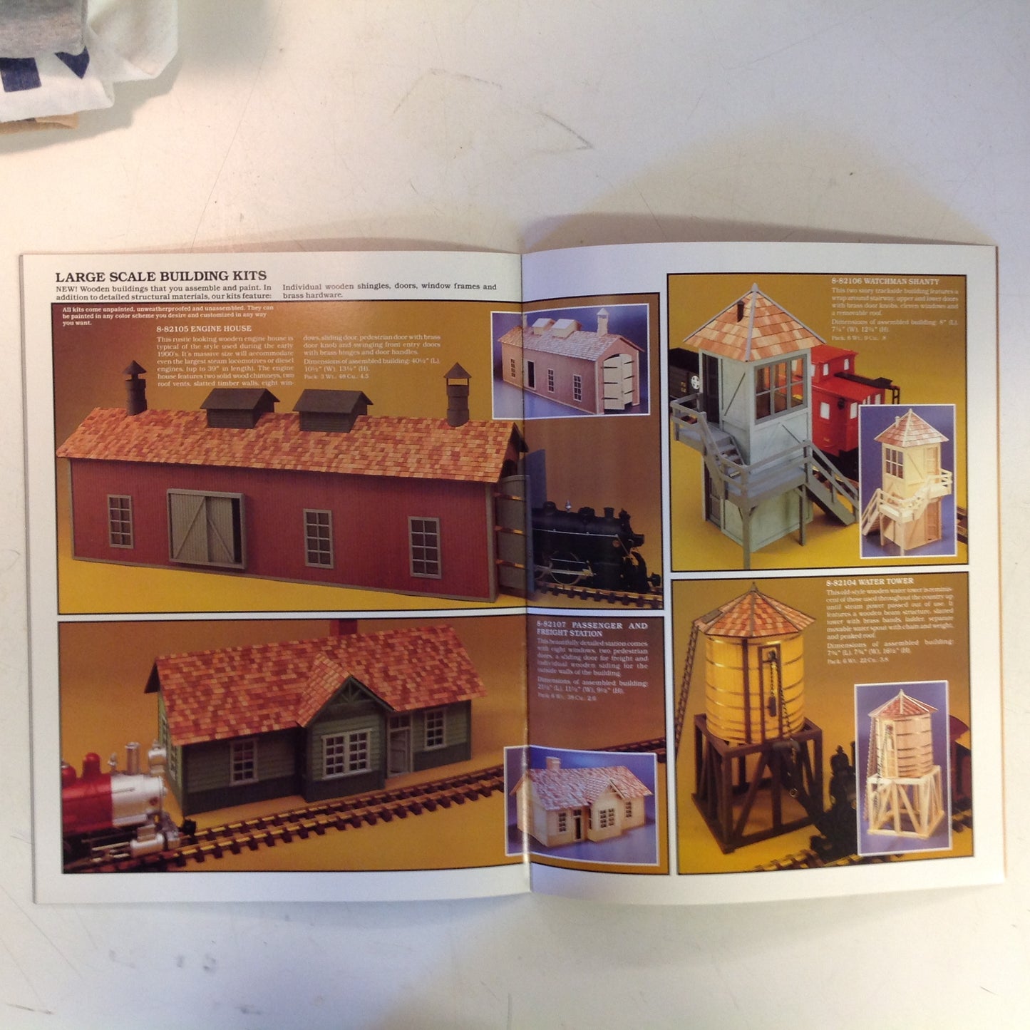 Vintage 1988 LIONEL Large Scale Electric Trains & Accessories Booklet
