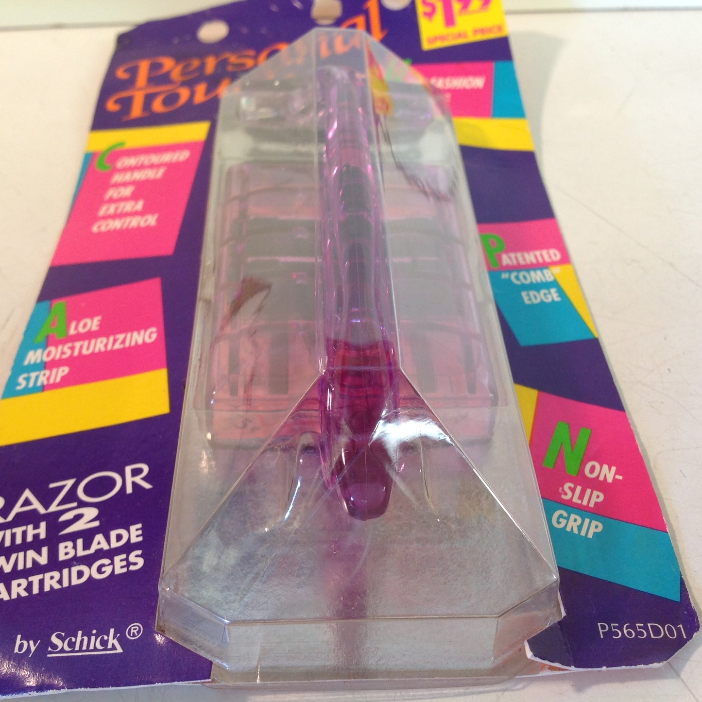 Vintage 1990 NOS Schick Personal Touch Razor System Purple Women's 2 Cartridges