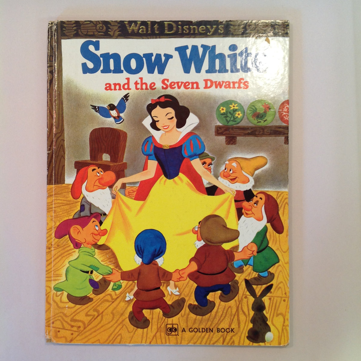 Walt Disney's Snow White Visits the Seven Dwarfs Hardcover Book Vintage 1979