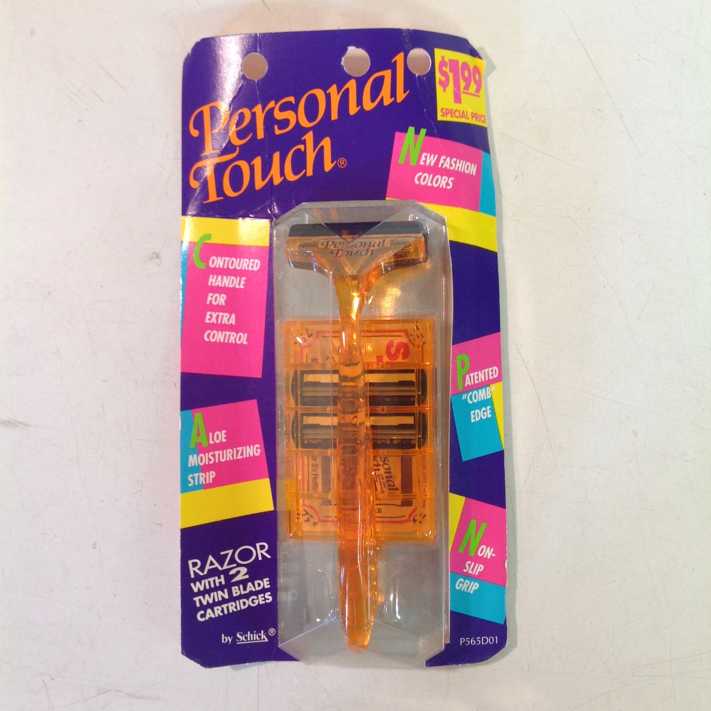 Vintage 1990 NOS Schick Personal Touch Razor System Orange Women's 2 Cartridges