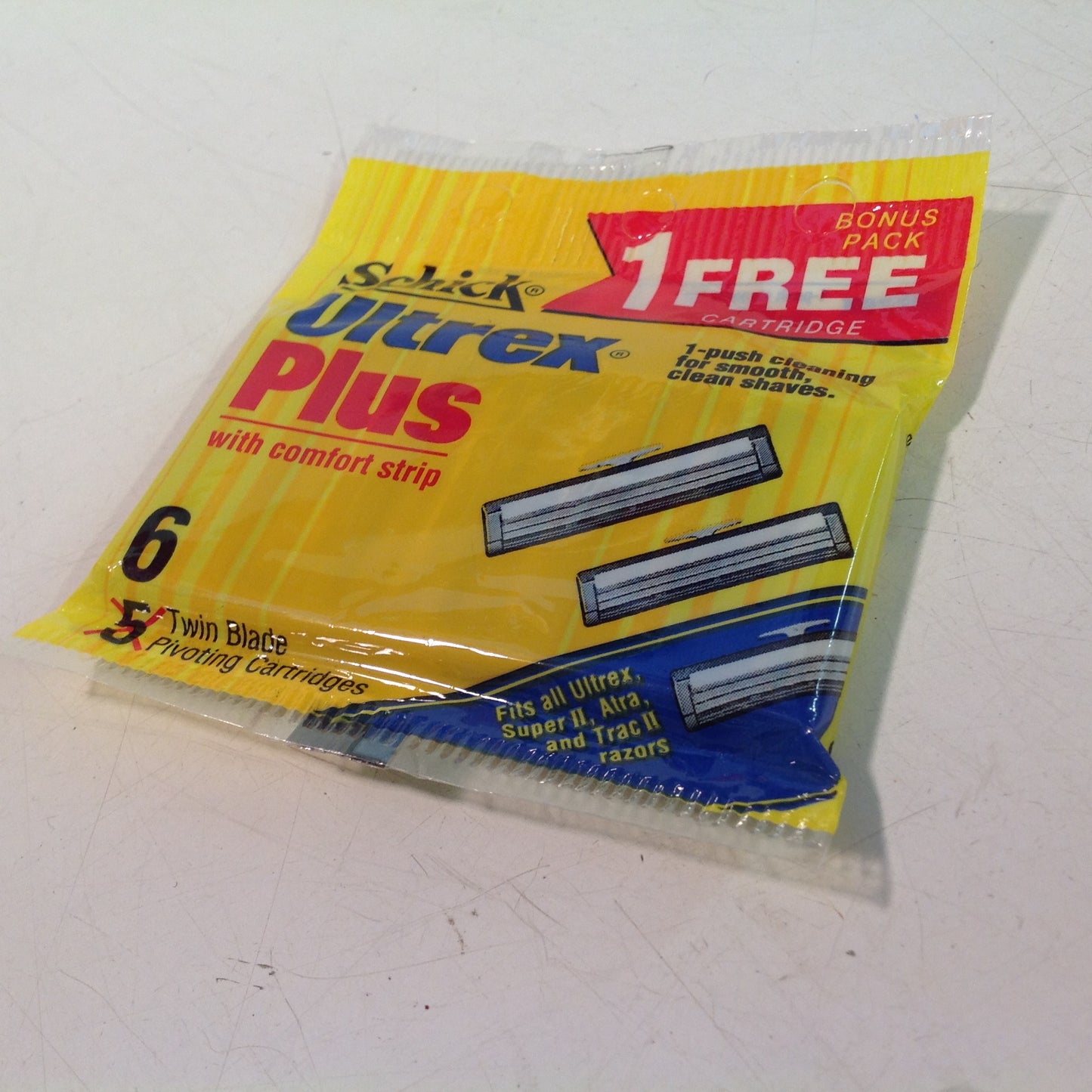 Vintage 1989 NOS SCHICK Ultrex Plus Pack 6 Twin Blade Pivoting Cartridges Unused