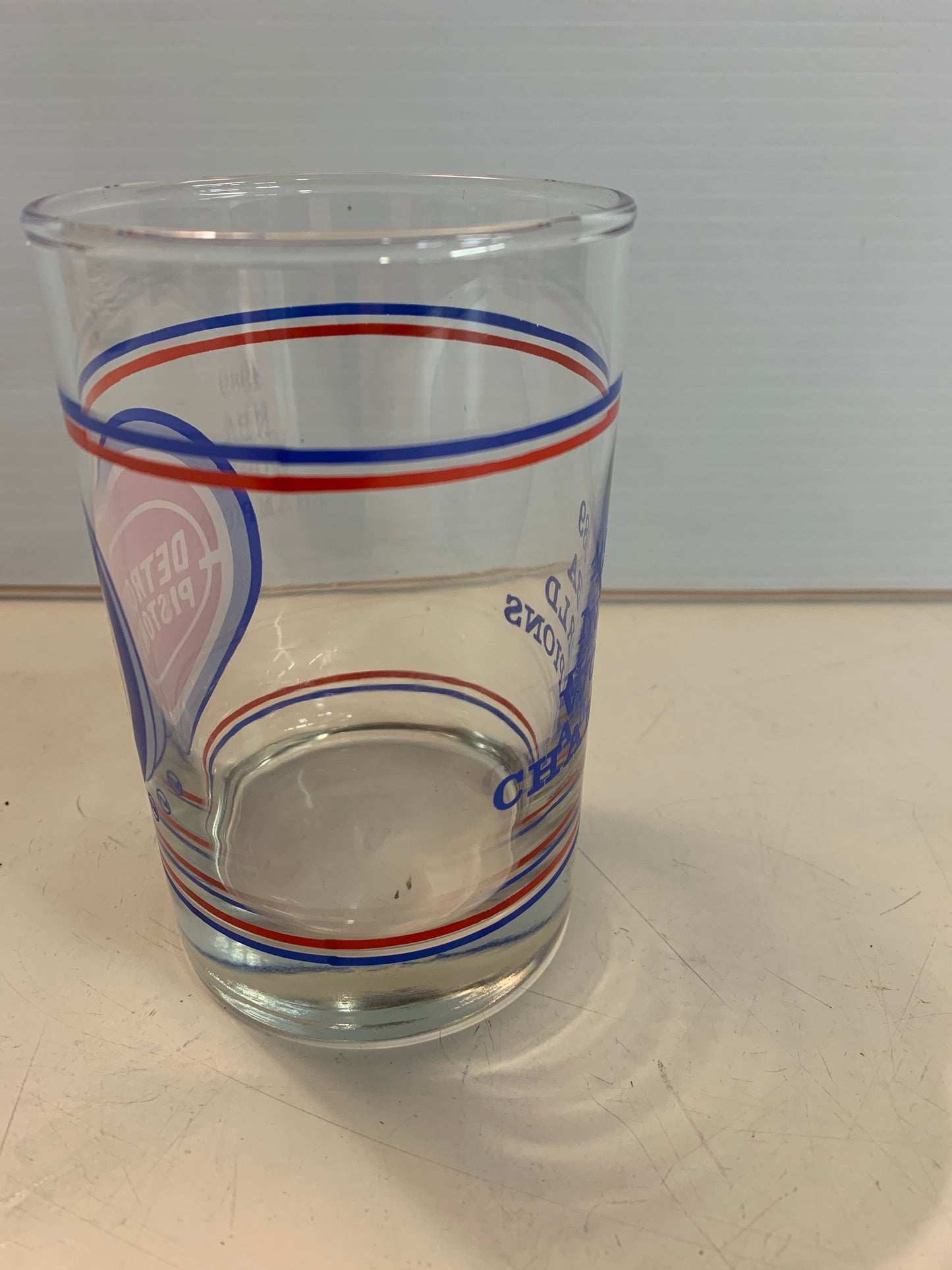 Vintage 1989 Detroit Pistons NBA World Champions Glass On The Rocks Basketball