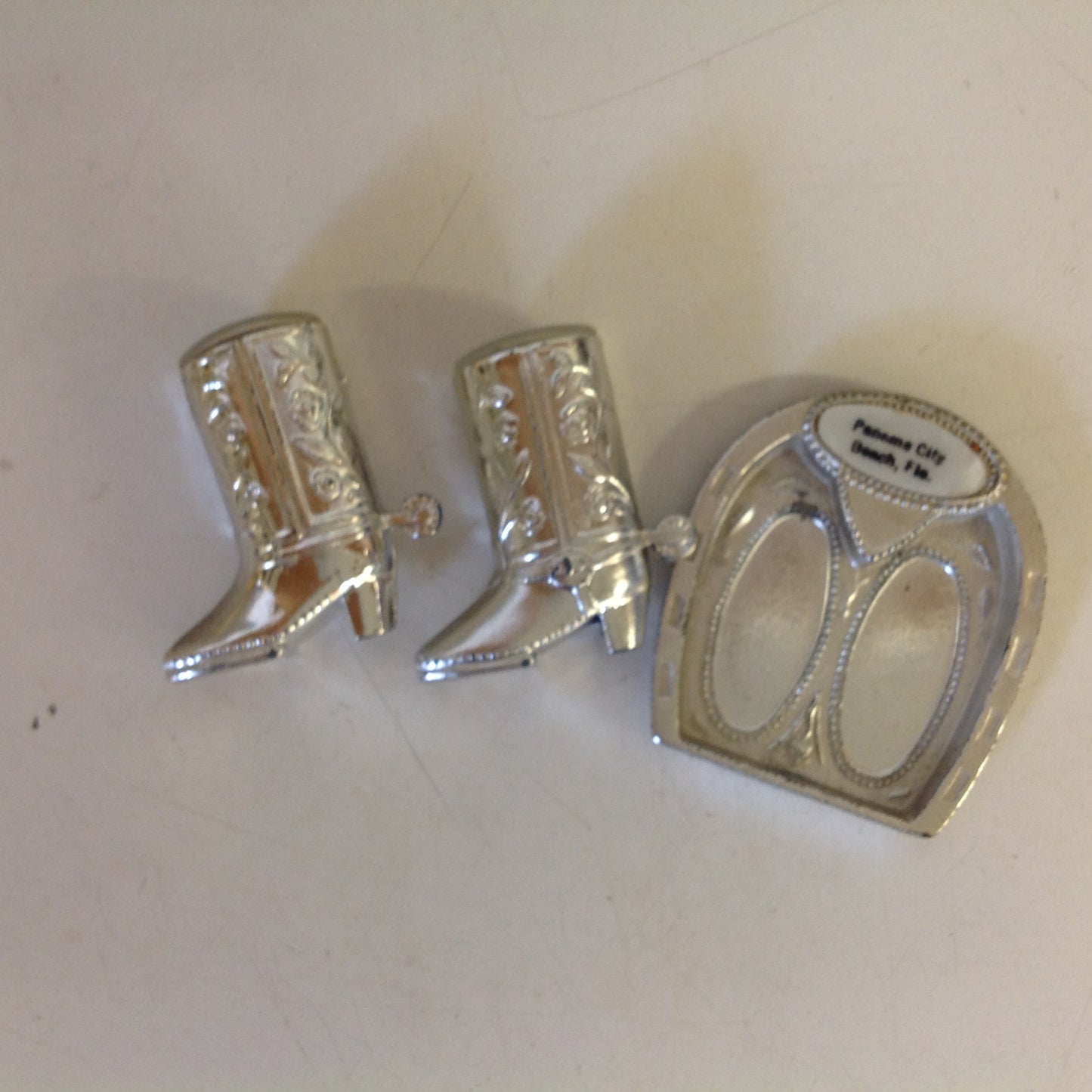 Vintage Souvenir Panama City Beach Florida Silvertone Salt and Pepper Shaker Set with Stand