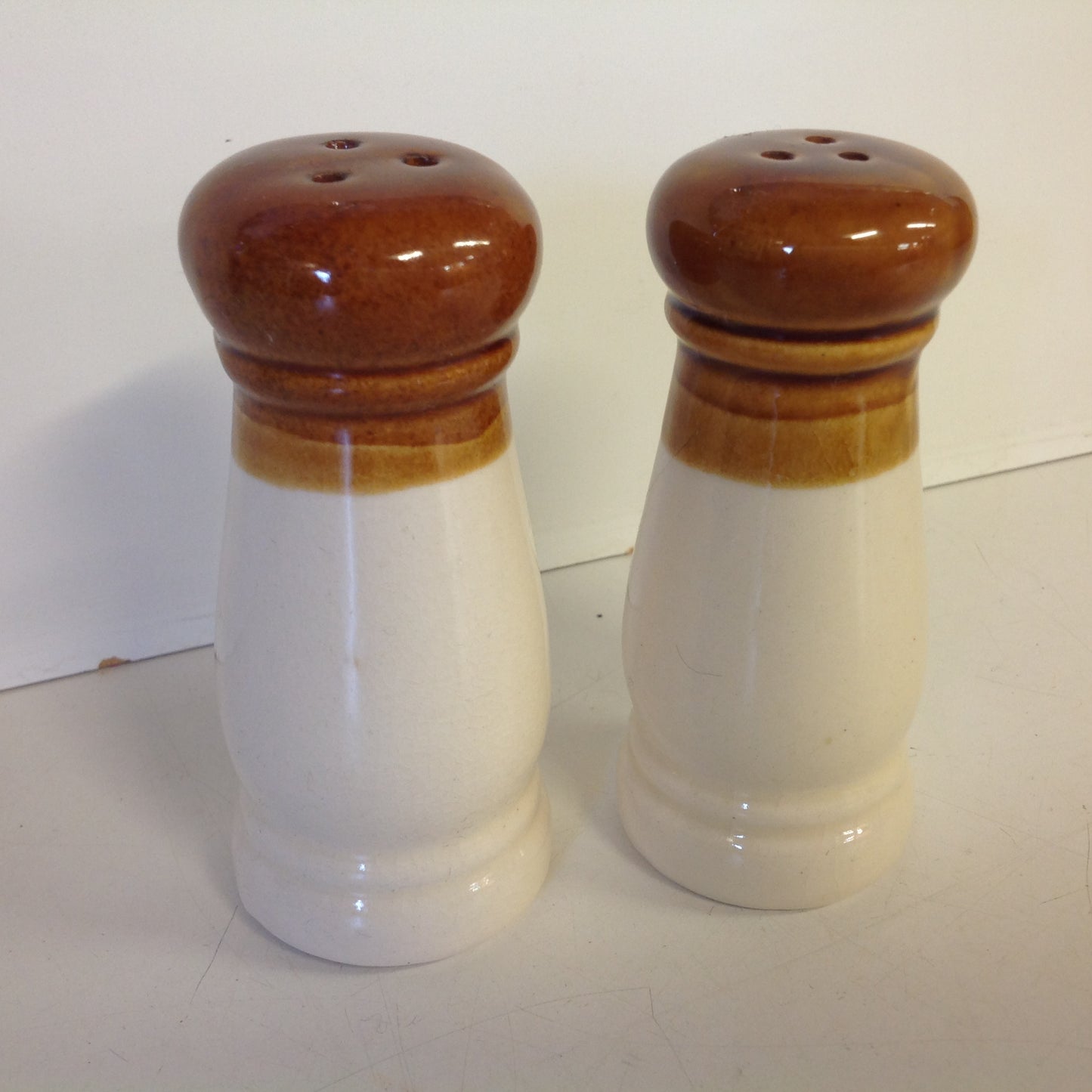 Vintage Souvenir Philadelphia Salt and Pepper Shaker Set with Liberty Bell Print