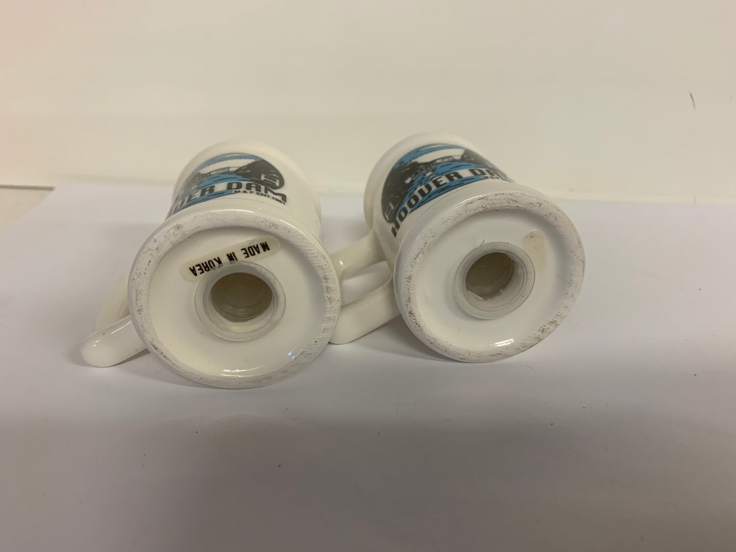 Vintage 1991 M & F Enterprises Souvenir Hoover Dam Salt and Pepper Shaker Set