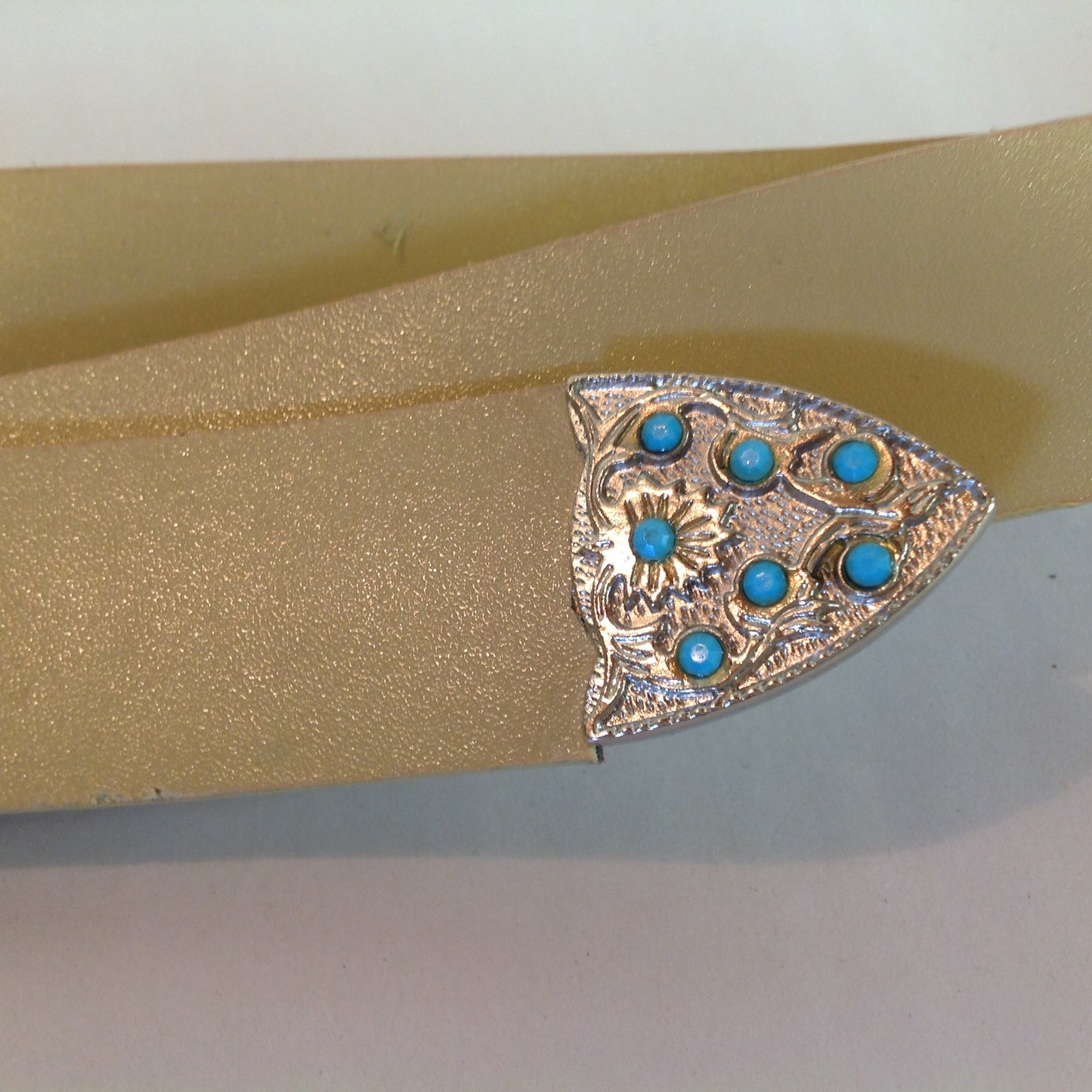 Vintage Light Tan Faux Leather Chromed Buckle Turquoise Rhinestone Accent Women's X/L Belt 14