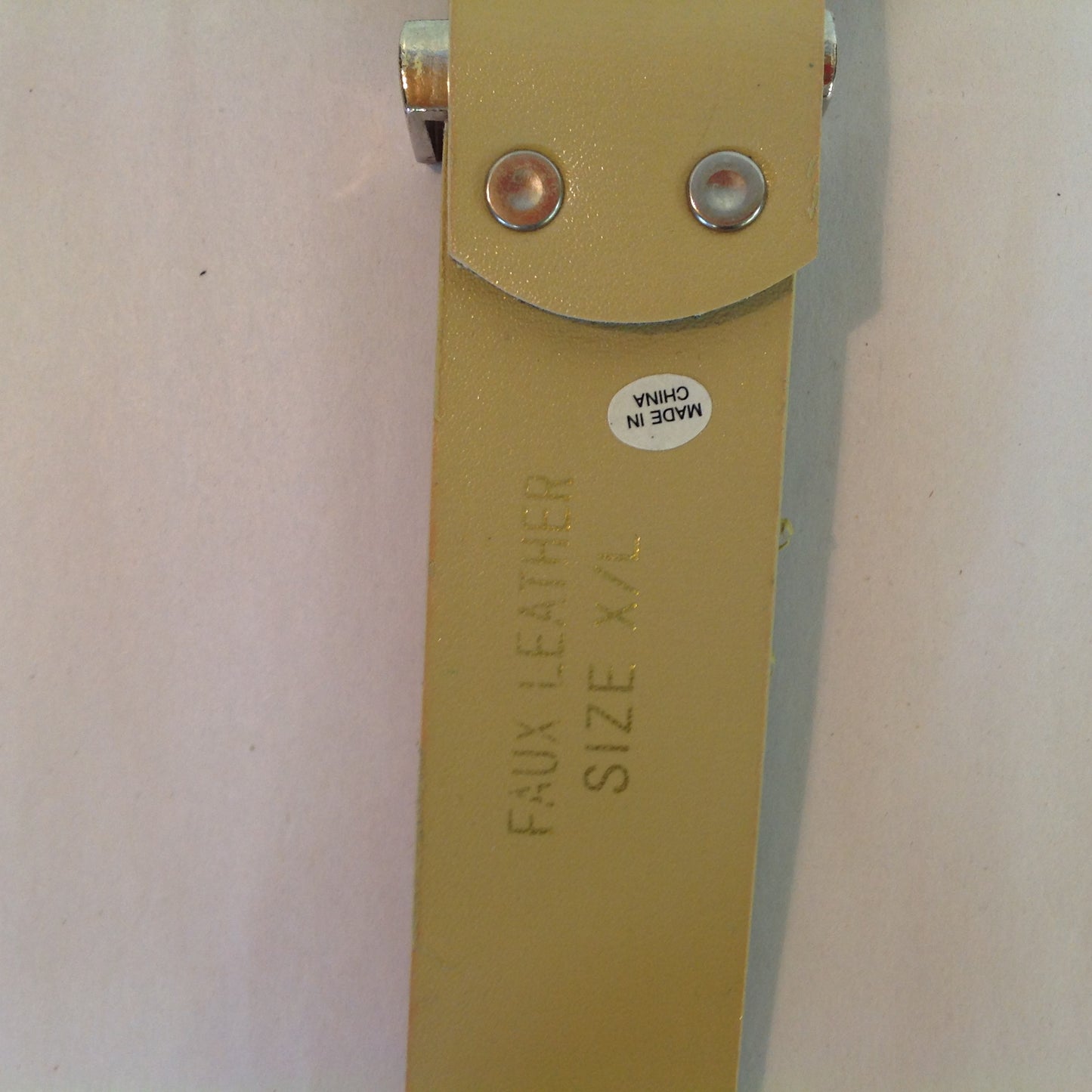 Vintage Light Tan Faux Leather Chromed Buckle Turquoise Rhinestone Accent Women's X/L Belt 14