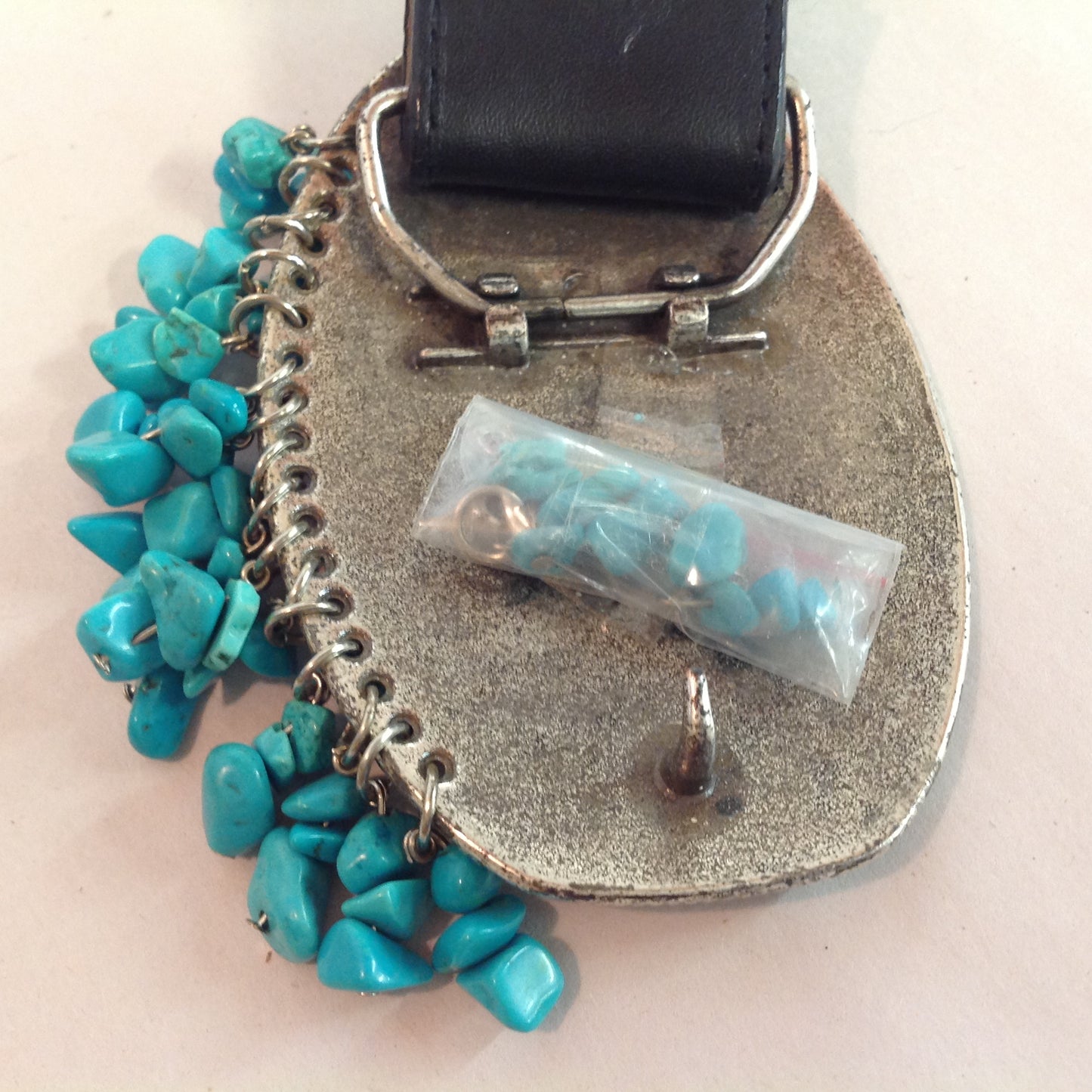 Women's 2XL Coldwater Creek Black Leather Belt Hammered Metal Buckle with Faux Turquoise Dangle Beading 15