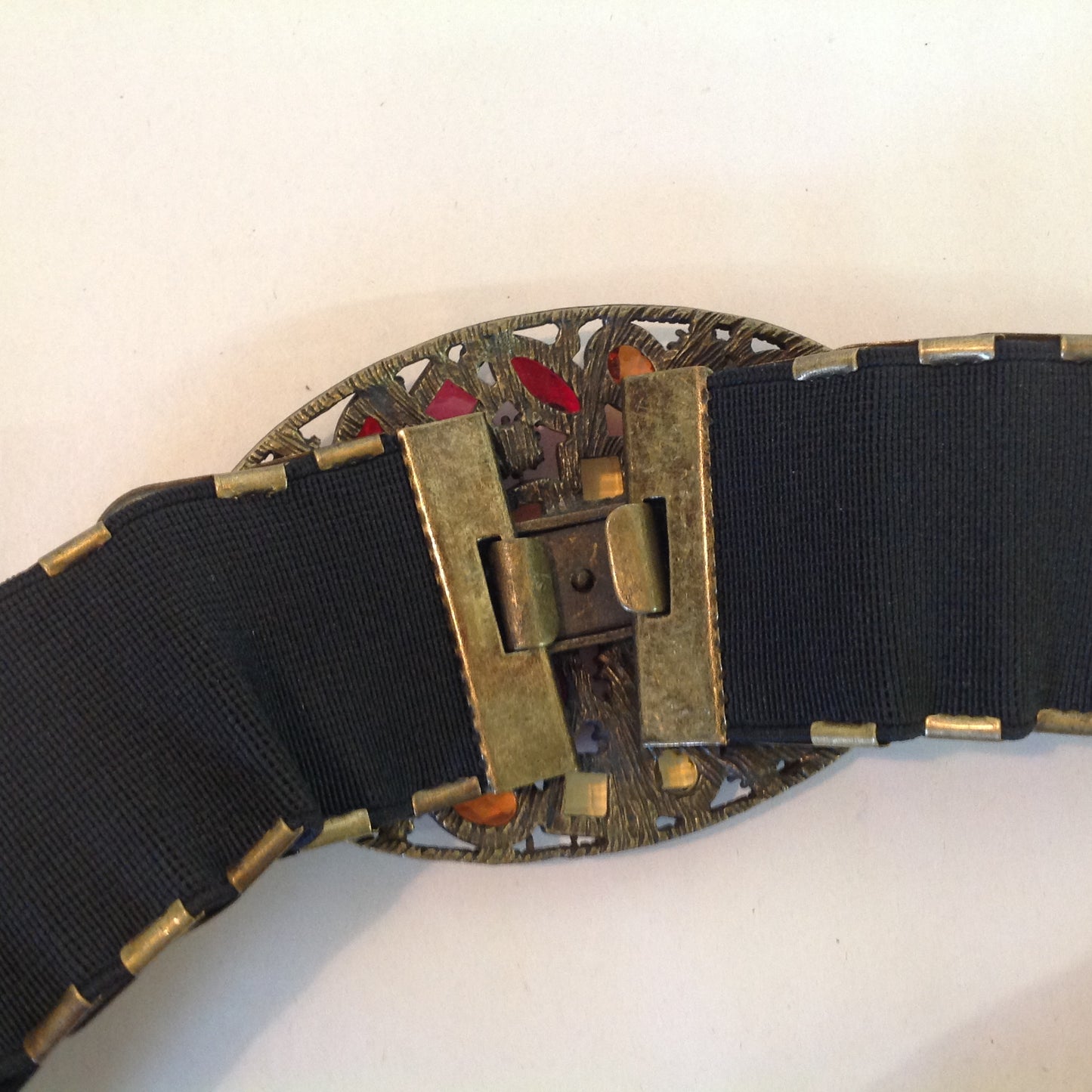 Vintage Women's Stretch Belt Reticulated Bronze Filigree Massive Red Orange Gold White Rhinestone Buckle 33