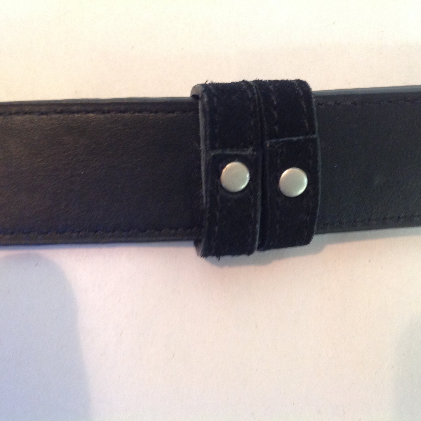 Coldwater Creek Women's L/XL Black Leather Hammered Silver Tone Metal Hoop and Hook Closure 34