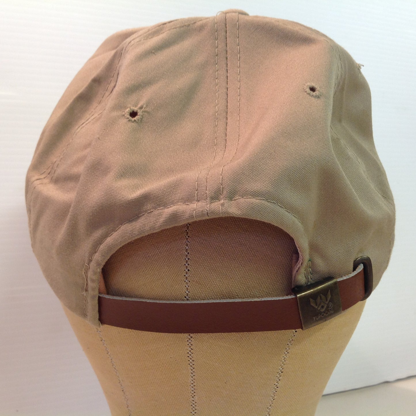 Vintage Yupoong North Brook Golf Club Luxemburg Wisconsin Souvenir Tan Rope Brim Baseball Cap
