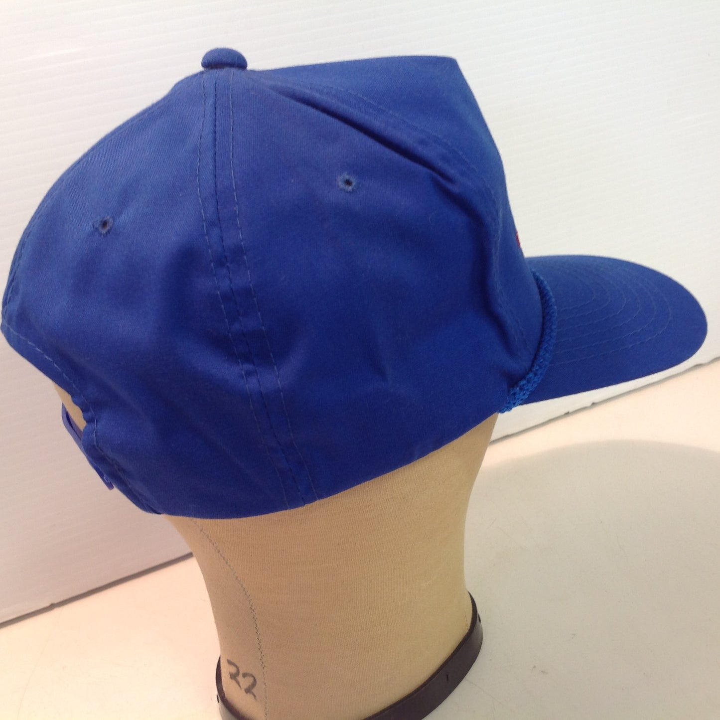 Vintage YoungAn Hat Company Souvenir Captain's Quarters Family and Golf Resort Myrtle Beach South Carolina Royal Blue Baseball Cap