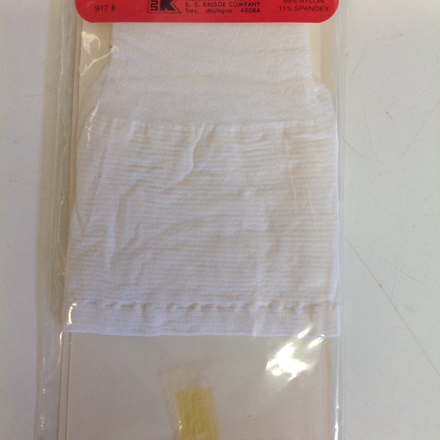 Vintage 1980's NOS K-Mart Total Comfort Top Sheer-Sandalfoot Knee Hi's 8 1/2-11 White