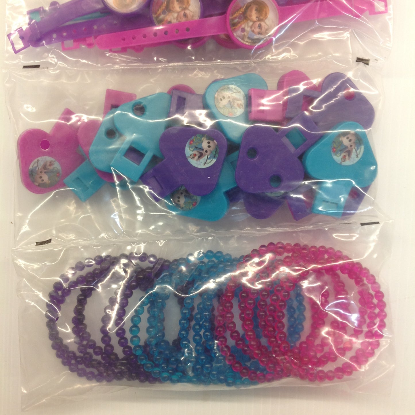 Walt Disney Frozen Super Mega Value Pack 100 Pc Party Set NOS