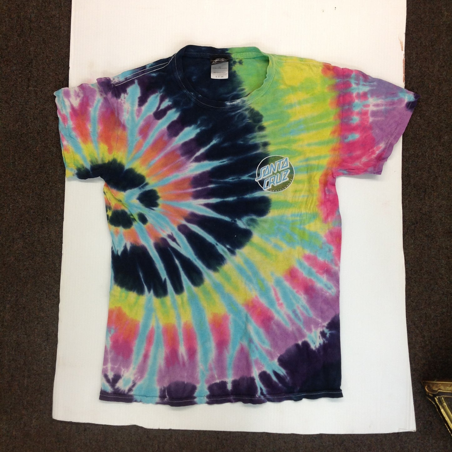 Vintage Original Santa Cruz Skateboards Child's Tie-Dye Small Cotton Short Sleeve T-Shirt
