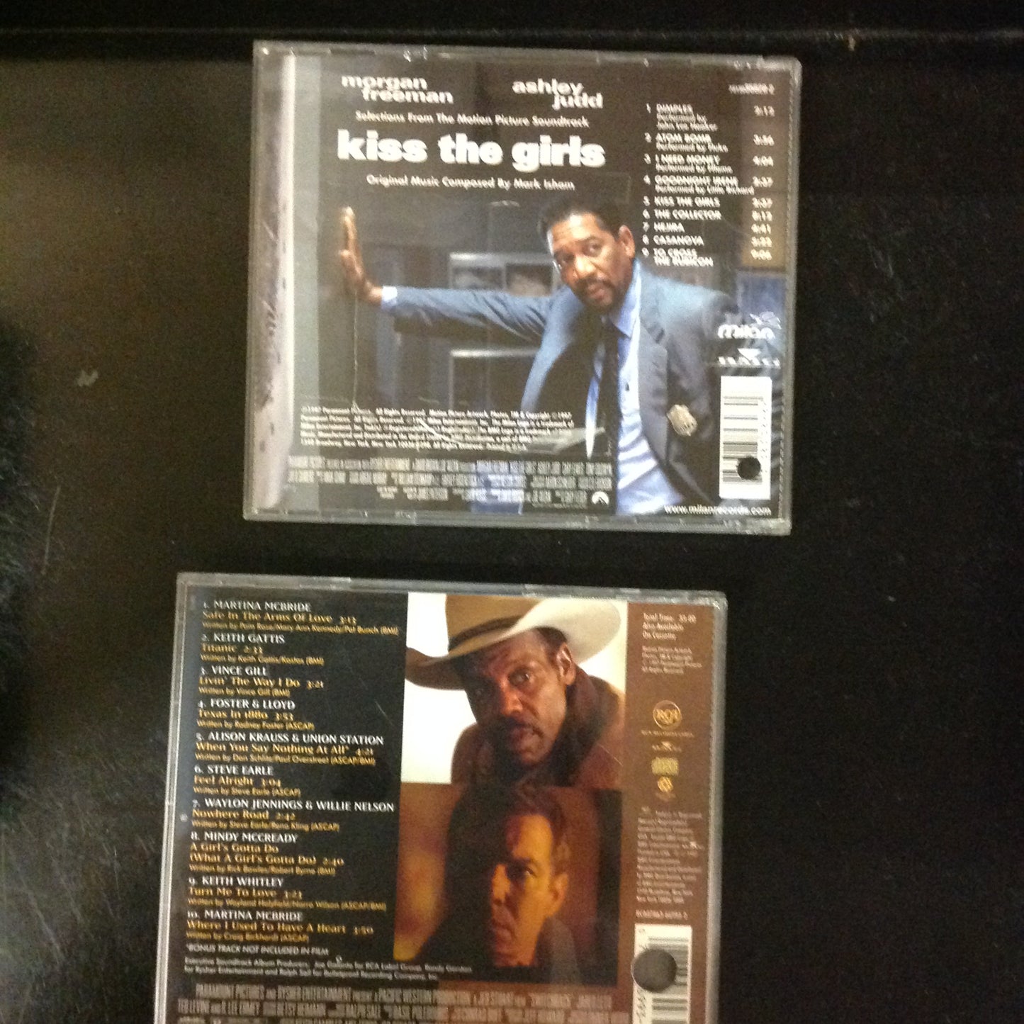 Bargain Set DUO CD's #131 - Kiss the Girls (soundtrack) / Switchback (soundtrack)