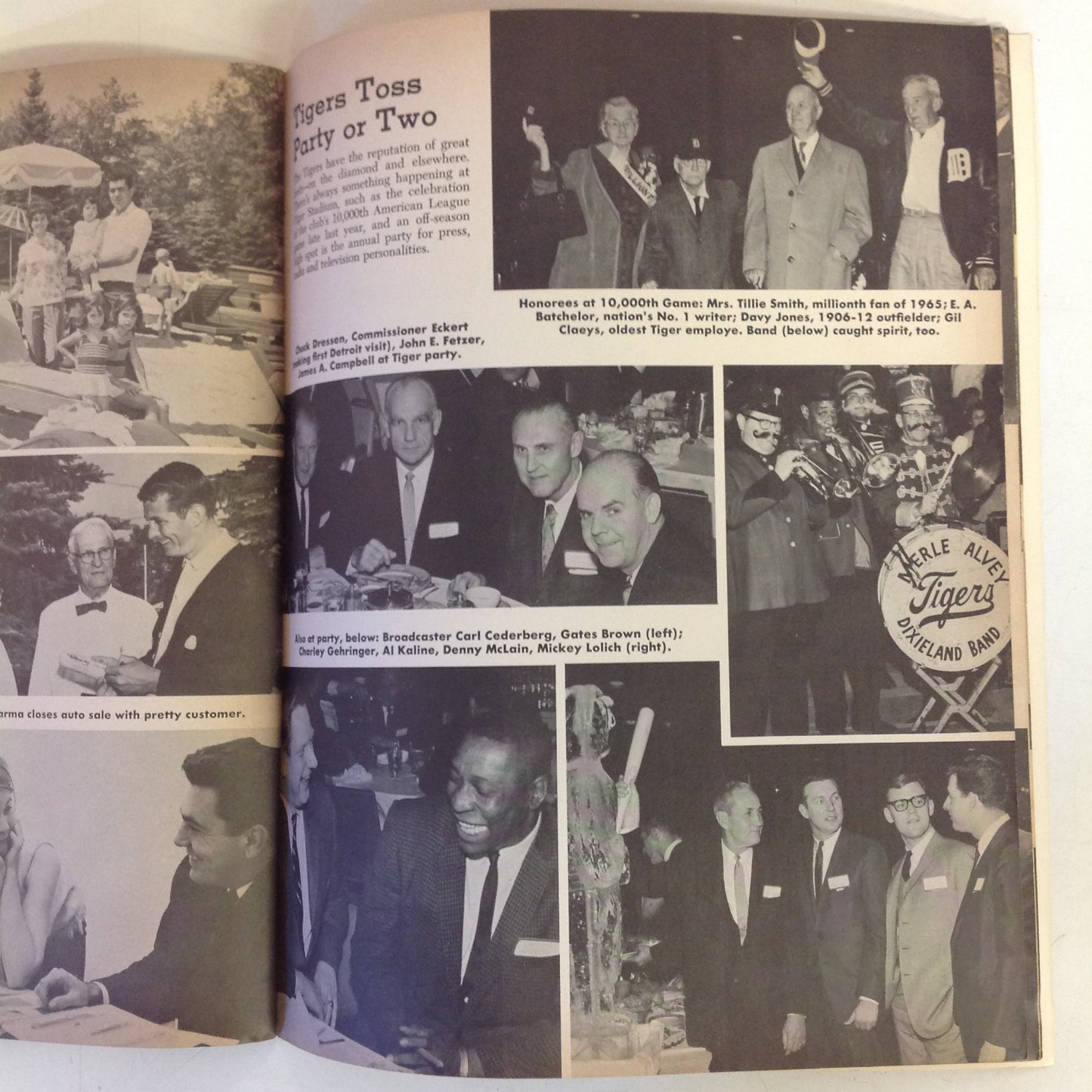 Vintage Official 1966 Detroit Tigers Yearbook