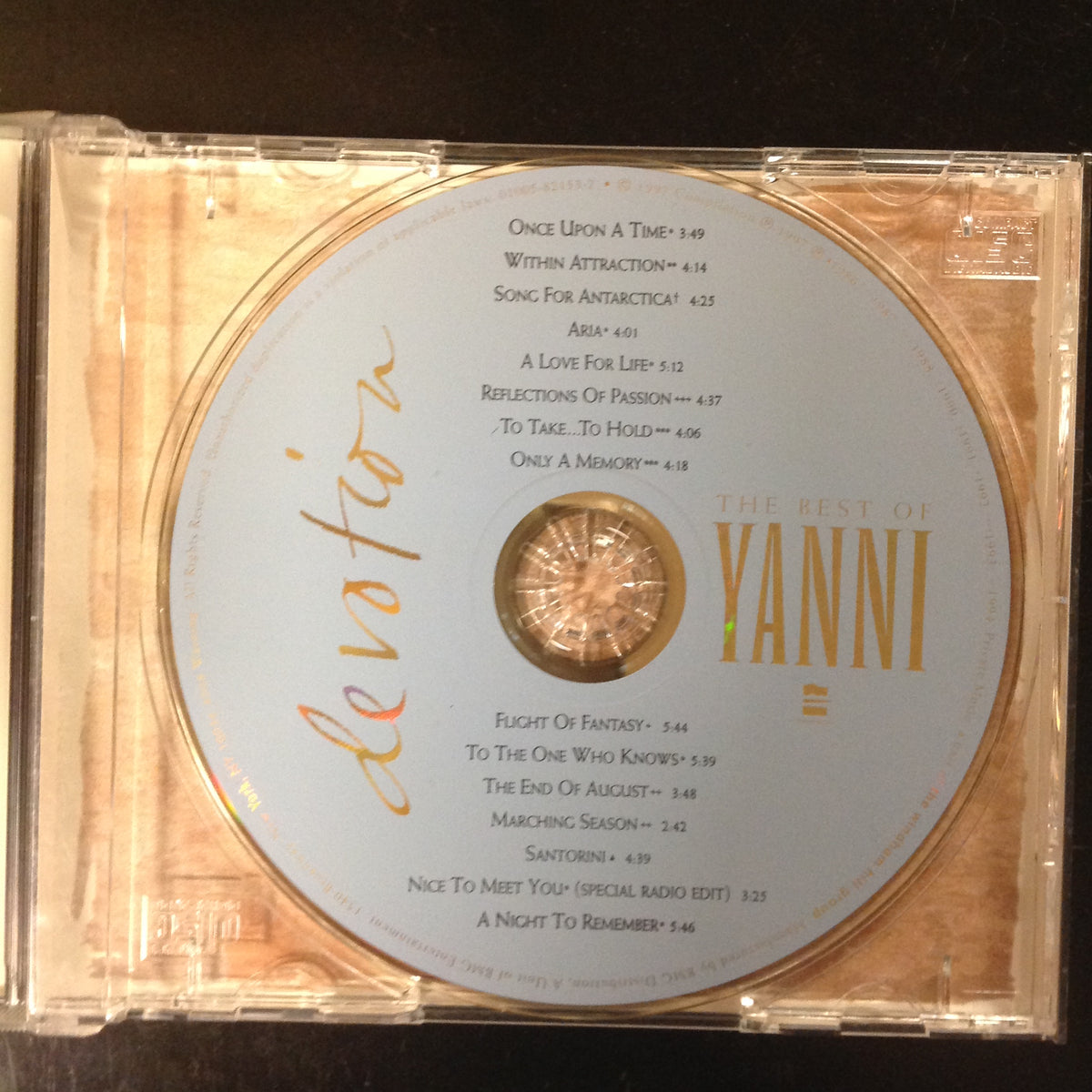 Cd 1997 Yanni Devotion Best Of 01005 82153 2 Time Warp Llc