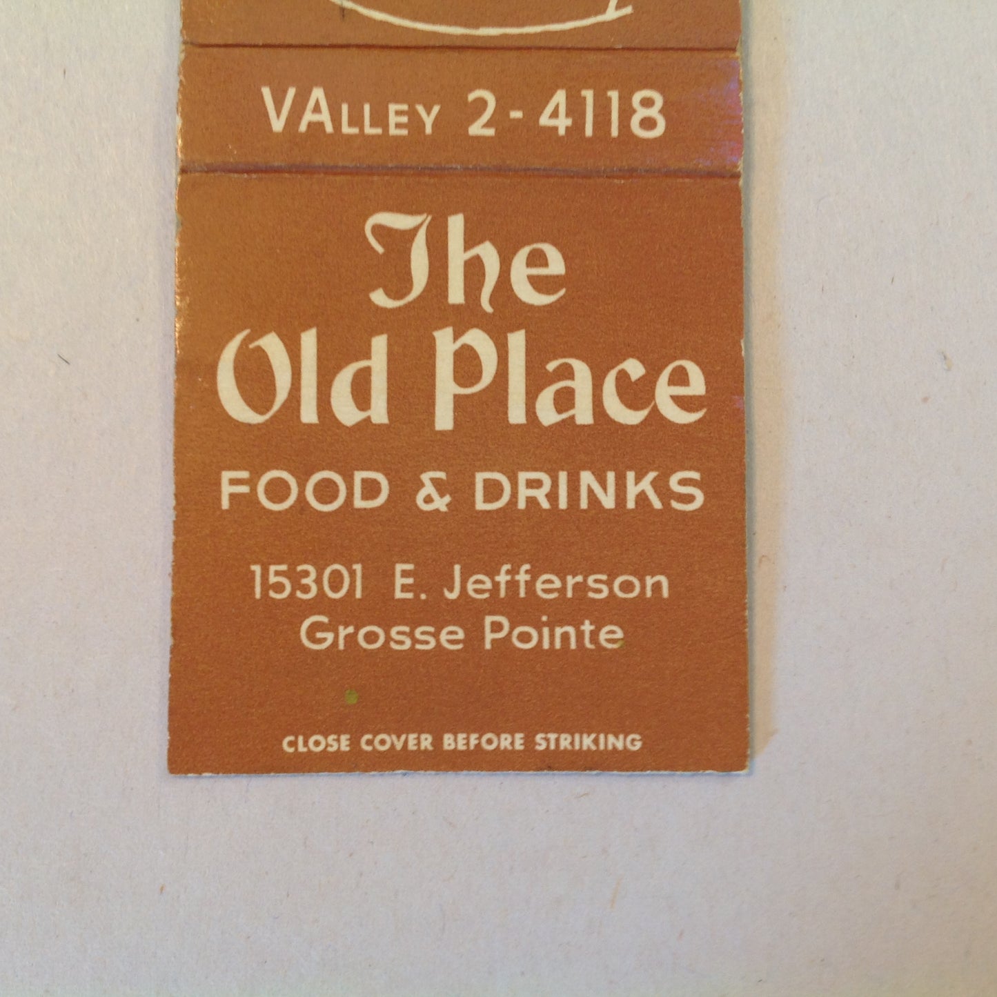 Vintage Matchbook Cover The Old Place Food & Drinks Grosse Pointe Michigan Desmond