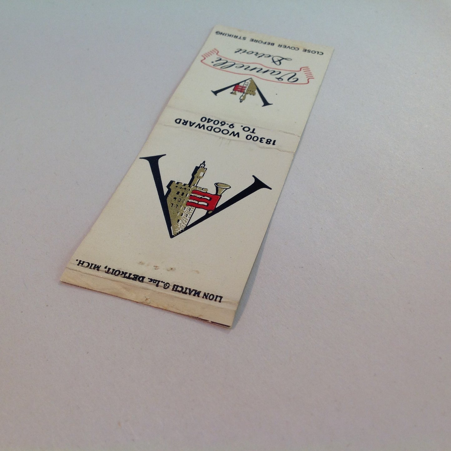 Vintage Matchbook Cover Vanelli Restaurant Detroit Michigan Woodward Horseshoe Bar