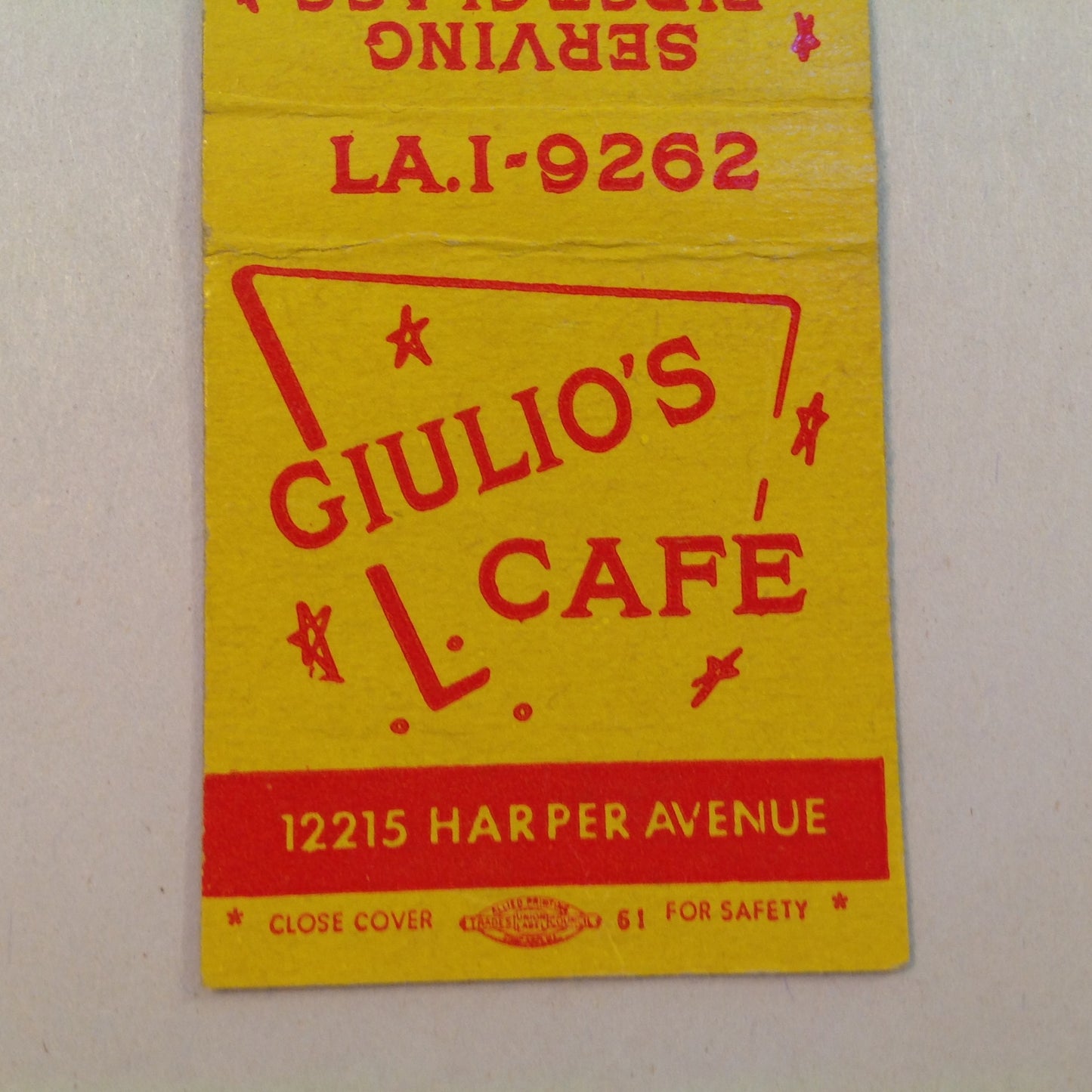 Vtg Matchbook Cover Giulio's Cafe First-Class Italian American Dishes Detroit MI