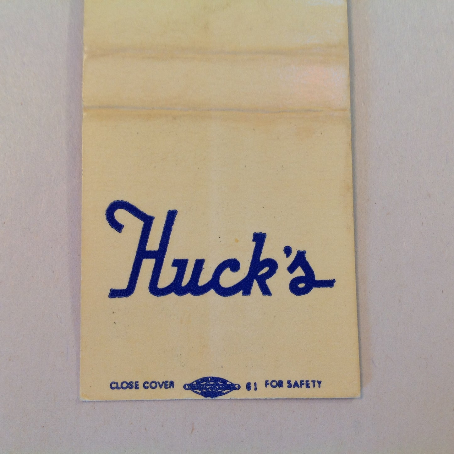 Vtg Matchbook Cover Huck's Restaurant St Clair Shores Jefferson 9 Mile Michigan