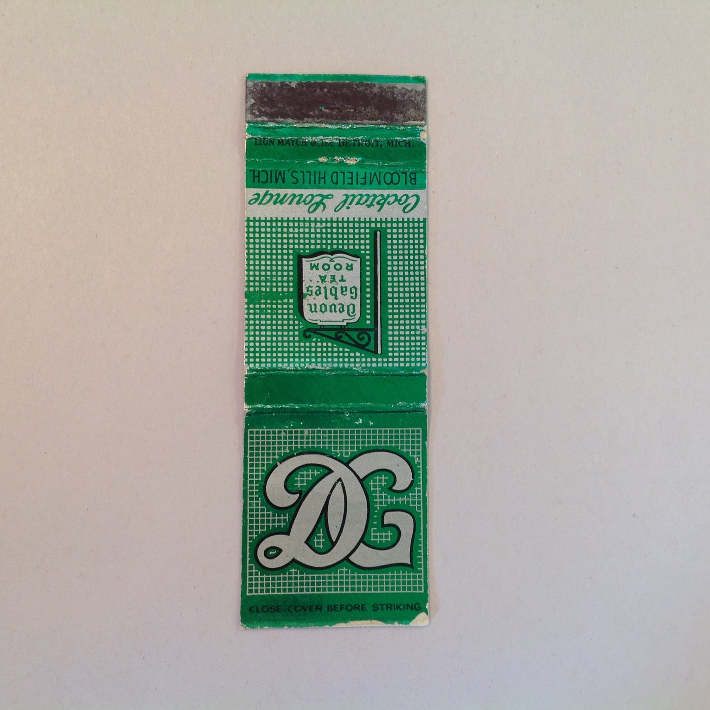 Vintage Matchbook Cover Devon Gables Tea Room Cocktail Lounge Bloomfield Hills MI Gr