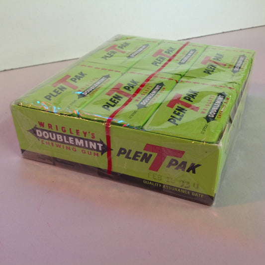 Vintage 1990's NOS Unopened Pack of 12 Wrigley's Doublemint Chewing Gum 17 Stick Packs