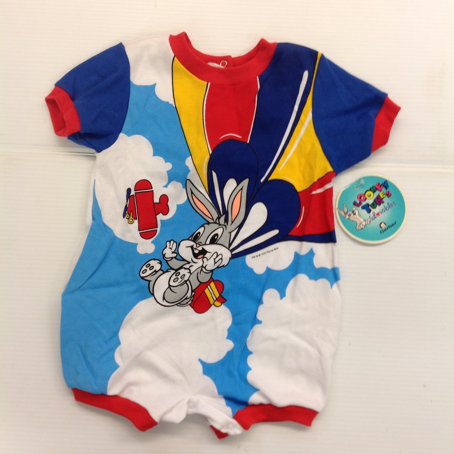 Vintage 1993 Gerber Looney Tunes Lovables 24 Mo Infant Playwear Onesie Parachuting Baby Bugs Bunny NWT