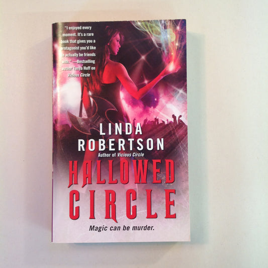 2010 Mass Market Paperback Hallowed Circle Linda Robertson First Edition