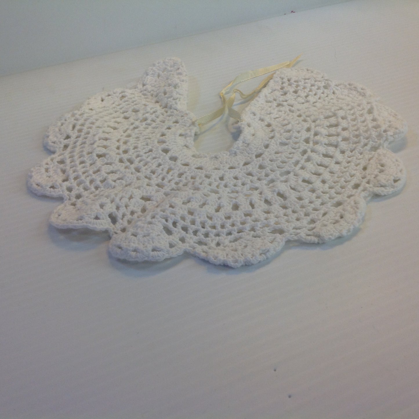 Vintage White Cotton Knit Lace Baby Collar Bib RBG