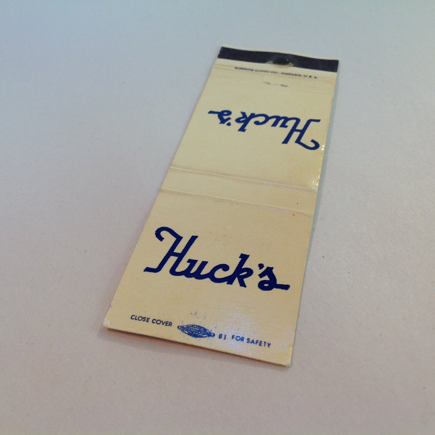 Vintage Matchbook Cover Huck's Restaurant St Clair Shores Jefferson 9 Mile Michigan