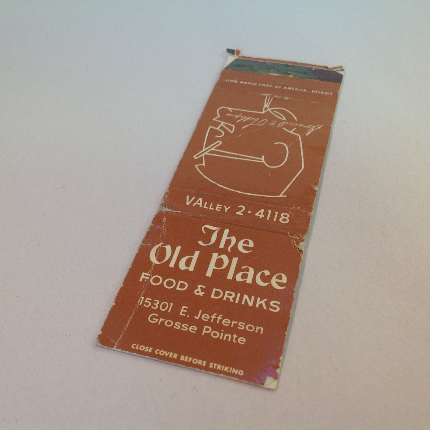 Vtg Matchbook Cover The Old Place Food & Drinks Grosse Pointe Michigan Desmond T. Phillips