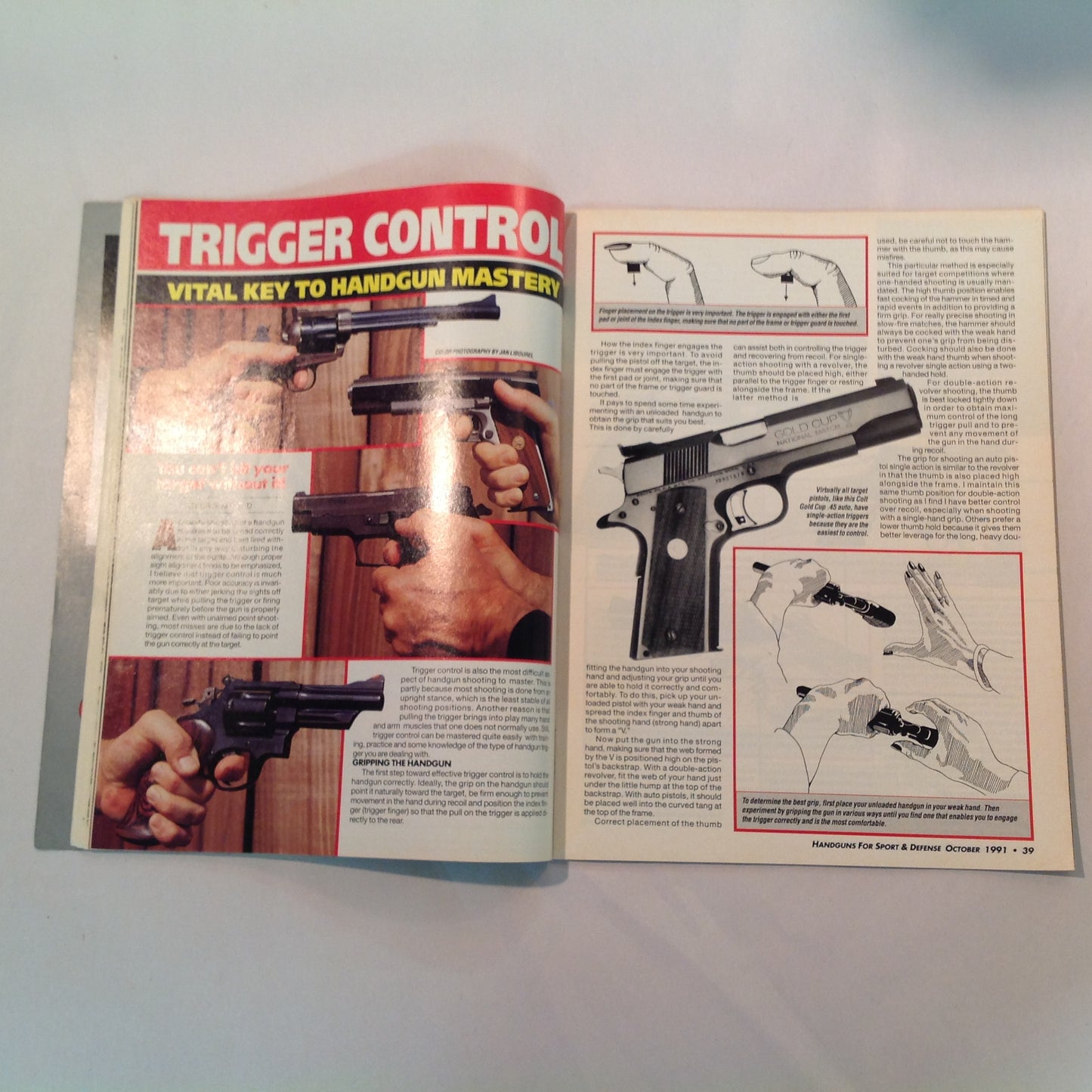 Vintage Oct 1991 Handguns For Sport and Defense Magazine All New & Complete Buyer's Guide Combat Auto Pistols