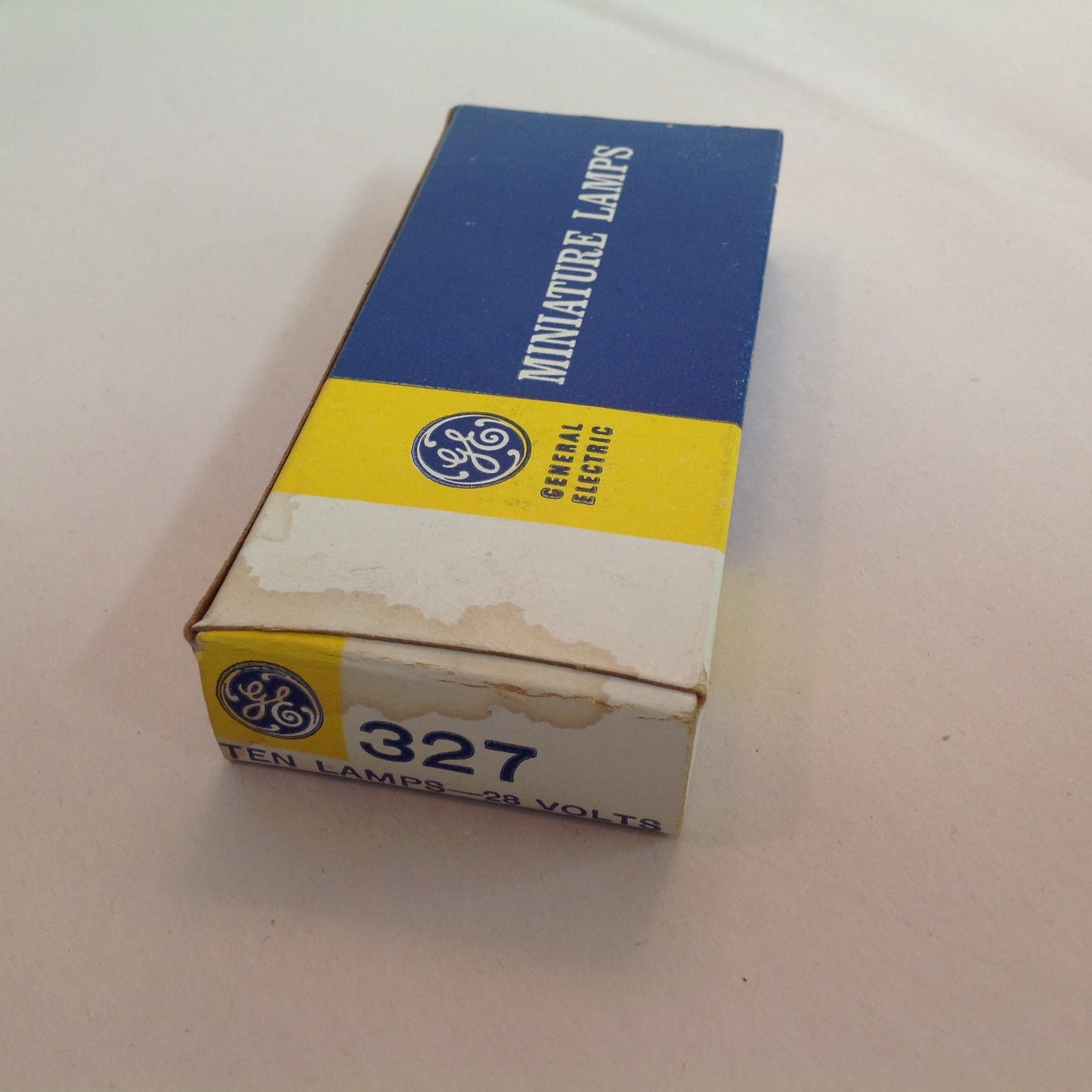 Vintage NOS GE General Electric Miniature Lamps 327 28V 10 Pack Unused in Box