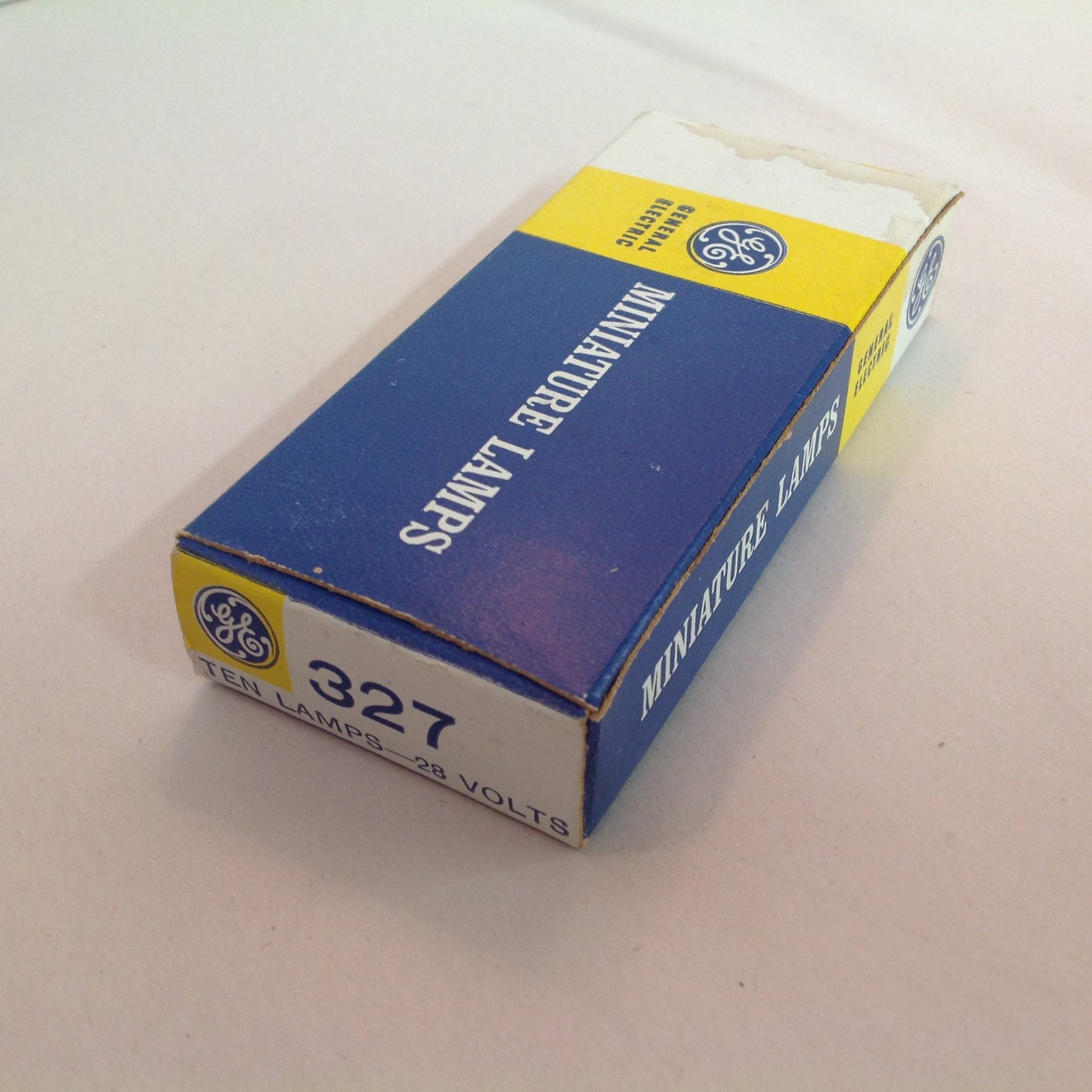 Vintage NOS GE General Electric Miniature Lamps 327 28V 10 Pack Unused in Box