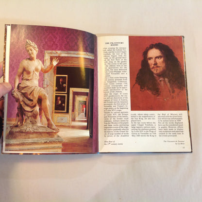 Vintage 1981 Trade Paperback Guide Versailles: Strolling Through the Royal Estate Van der Kemp Meyer