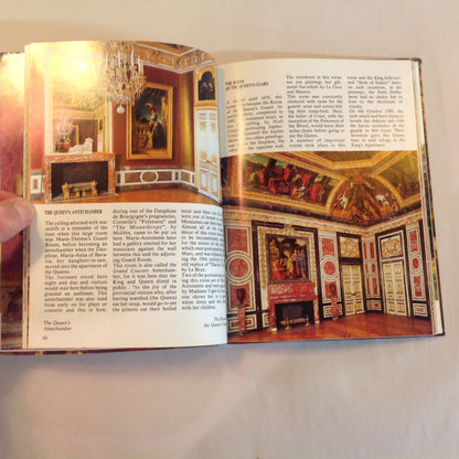 Vintage 1981 Trade Paperback Guide Versailles: Strolling Through the Royal Estate Van der Kemp Meyer