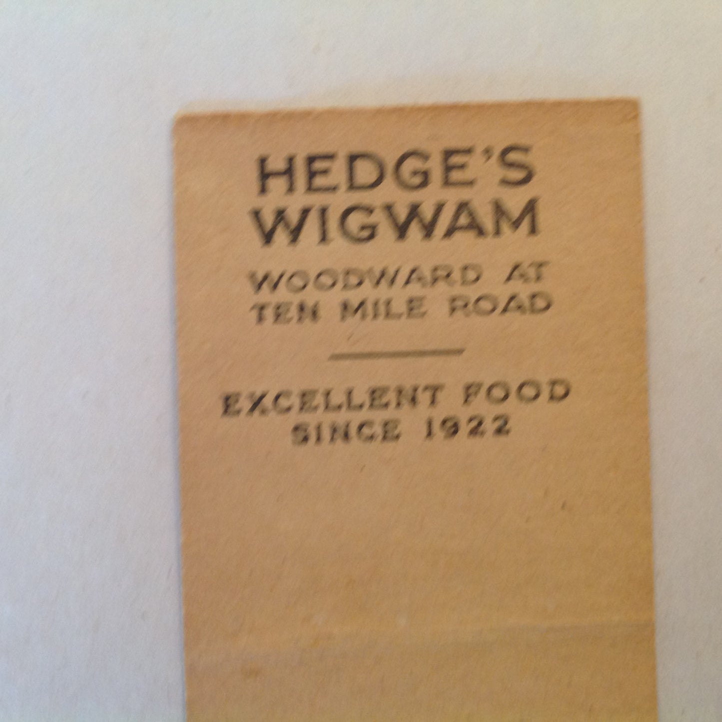 Vintage Matchbook Cover Hedge's Wigwam Detroit Ten Mile Woodward Excellent Food MI