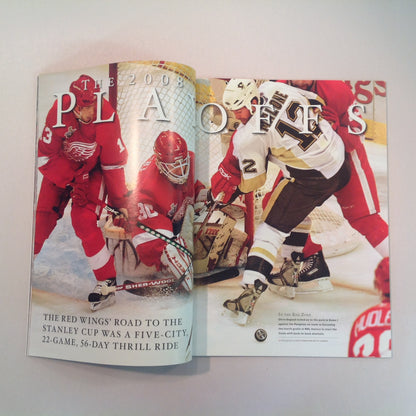 Vintage 2008 Sports Illustrated Presents Detroit Red Wings: A Team for the Ages