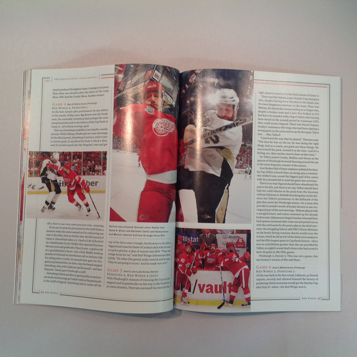 Vintage 2008 Sports Illustrated Presents Detroit Red Wings: A Team for the Ages