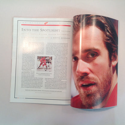 Vintage 2008 Sports Illustrated Presents Detroit Red Wings: A Team for the Ages