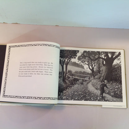 Vintage 1979 Children's Hardcover Picture Book The Garden of Abdul Gasazi Chris Van Allsburg