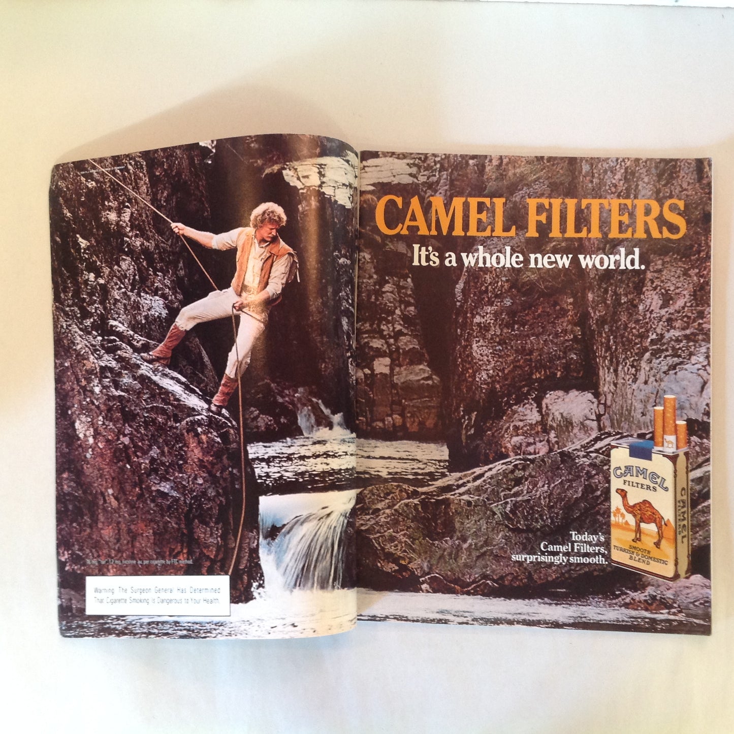 Vintage Jan 1985 Magazine Guns & Ammo Magazine Exclusive .22 LR Big-Bore Snubbies Handloads Hunters Colt Ultimate Python