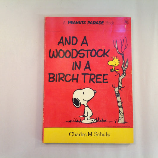 Vintage 1979 Trade Paperback Peanuts Parade: And A Woodstock in A Birch Tree Charles M. Schulz